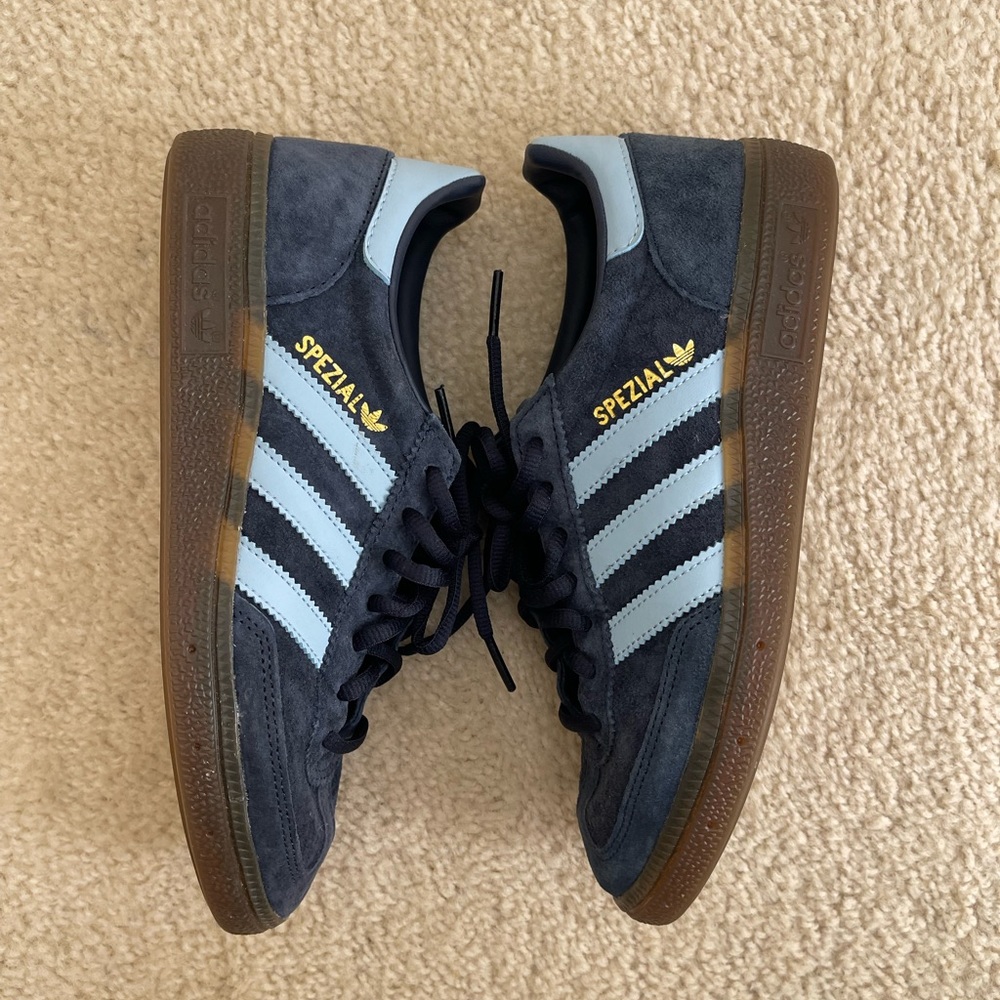 Adidas Handball Spezial in Navy Gum (women’s US 6)